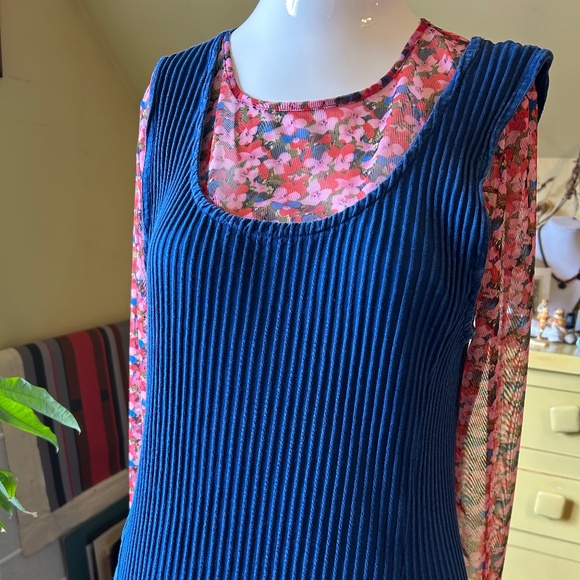 Fenini Linen And Cotton Maxi Sleeveless Dress - Picture 8 of 9